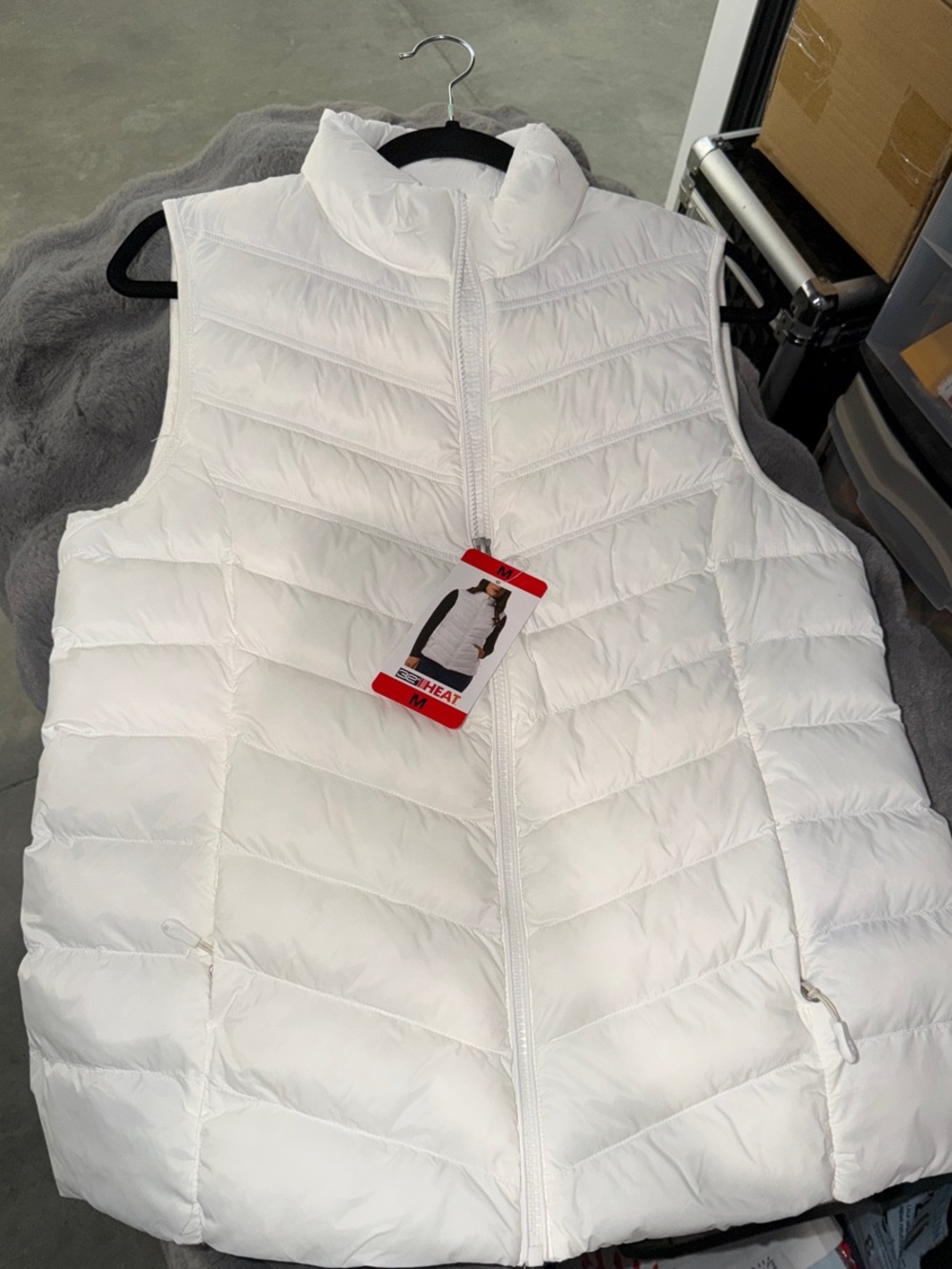 Women's White Packable Puffer Vest - Lightweight Insulated Vest